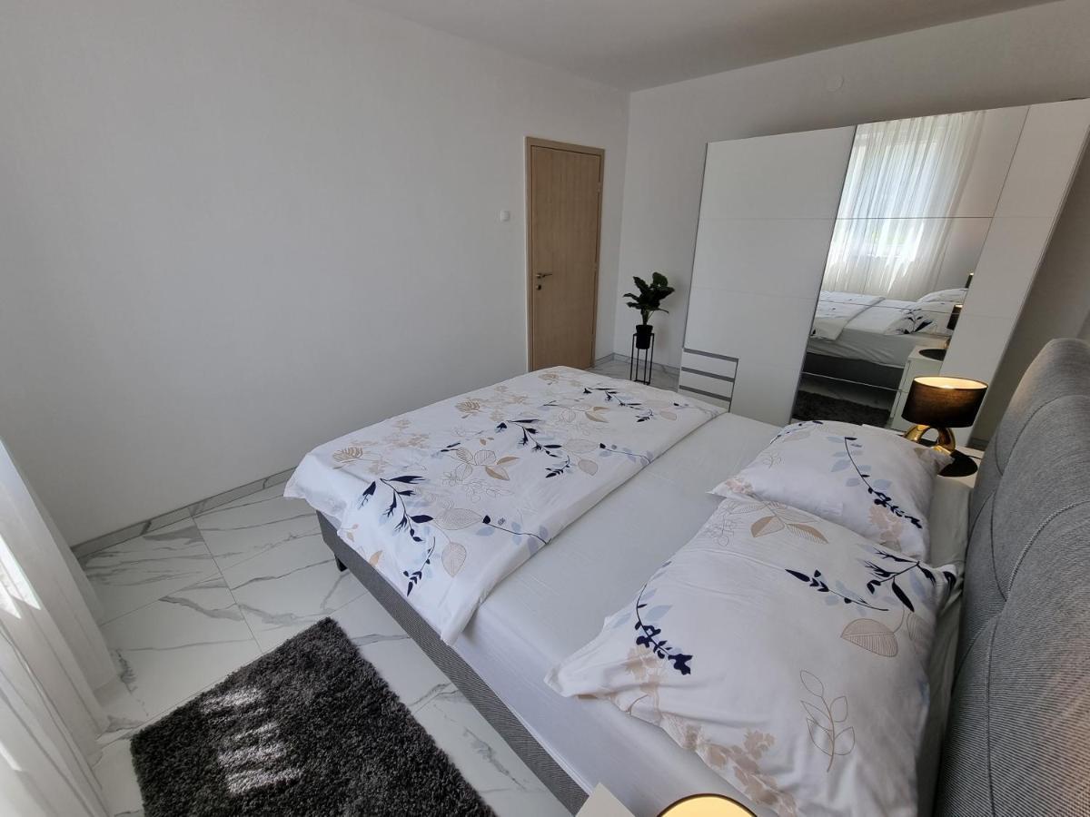 Apartman Striga Crikvenica Exterior foto